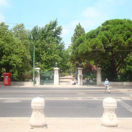 Studio Rua Do Jardim A Estrela Lisbona